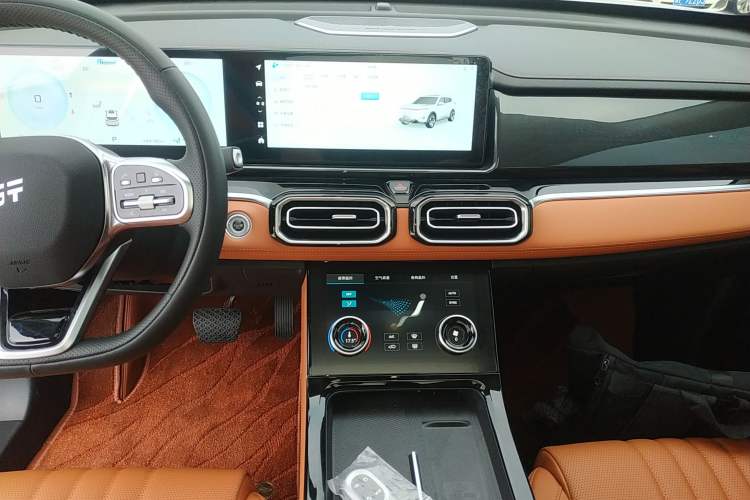 Used JETOUR Shanhai L7 2024 1.5T 120 km ULTRA 5-seater
