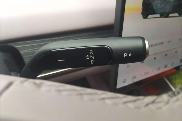 Used ONVO L60 2024 60 kWh Rear-Drive Version
