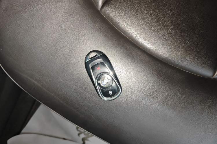 Used Buick Envision 2020 20T Two-Wheel Drive Elite Version Interior 1