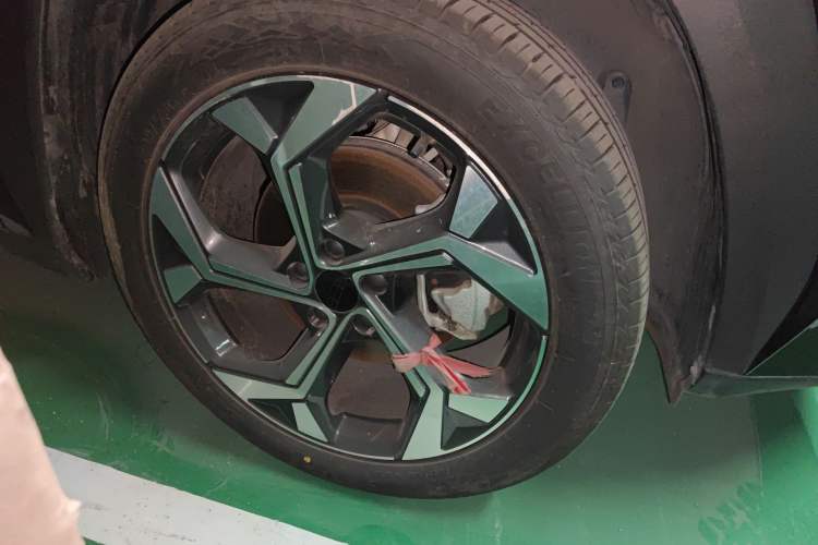 Used Geely Auto FX11 2023 1.5TD DCT Prestige Edition
