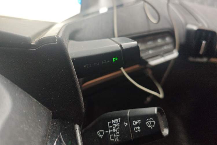 Used Baojun KiWi EV 2022 Artist Lite Edition Ternary Lithium Gear Lever