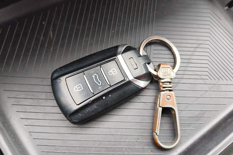 Used Dongfeng Aeolus Yixuan MAX 2021 1.5T Ultra-Stylish Trendsetter Edition
