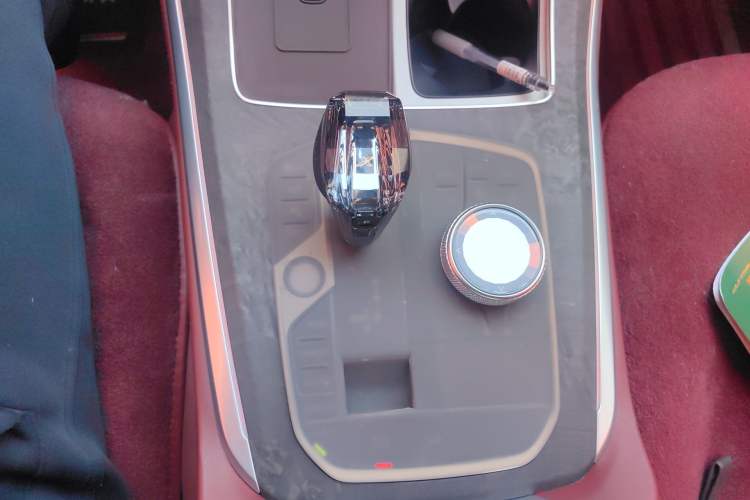 Used BMW X5 2022 Restyled xDrive 30Li Luxury Version M Sport Package
