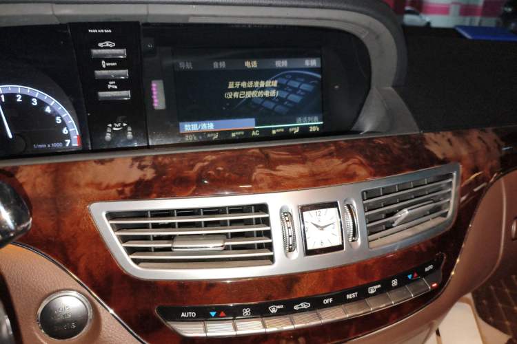 Used Mercedes-Benz S-Class 2011 S 350 L CGI