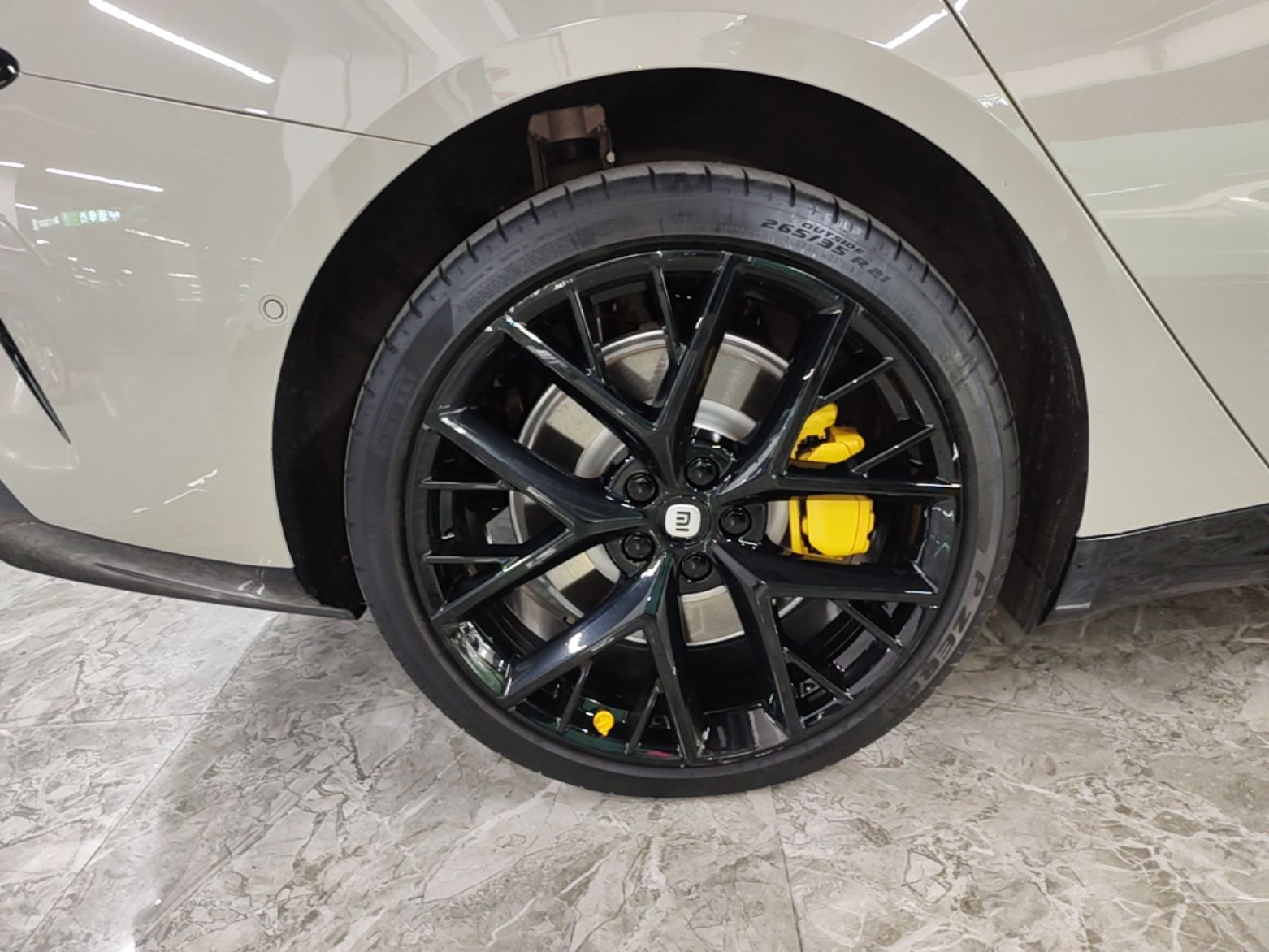 Xiaomi Auto SU7 2024 Four-Wheel Drive Ultra-Long Range Advanced Intelligent Driving Max Edition — снимка 11