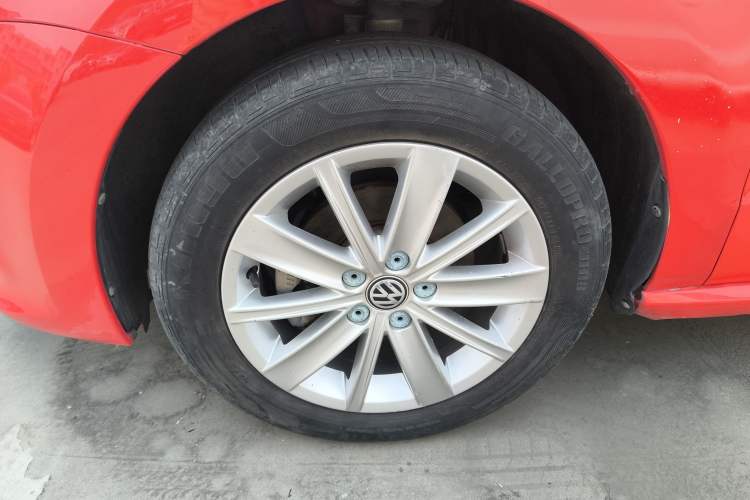 Used Volkswagen Polo 2014 1.6L Automatic Comfort Edition Exterior 4