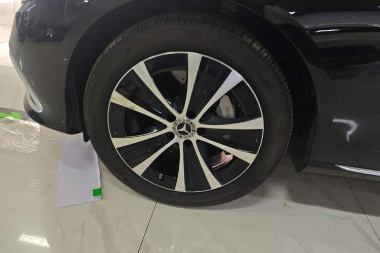 Used Mercedes-Benz E-Class New Energy 2022 E 350 e L Plug-in Hybrid Sedan