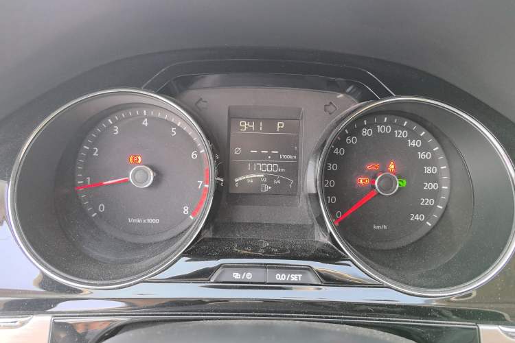 Used Volkswagen Bora 2015 Qihui Edition 1.6L Automatic Fashion Model
