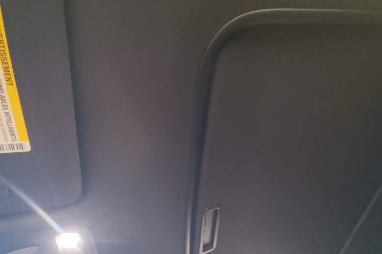 Used Chevrolet Camaro 2016 2.0T Automatic 1LT Hardtop Base Model—U.S. Specification