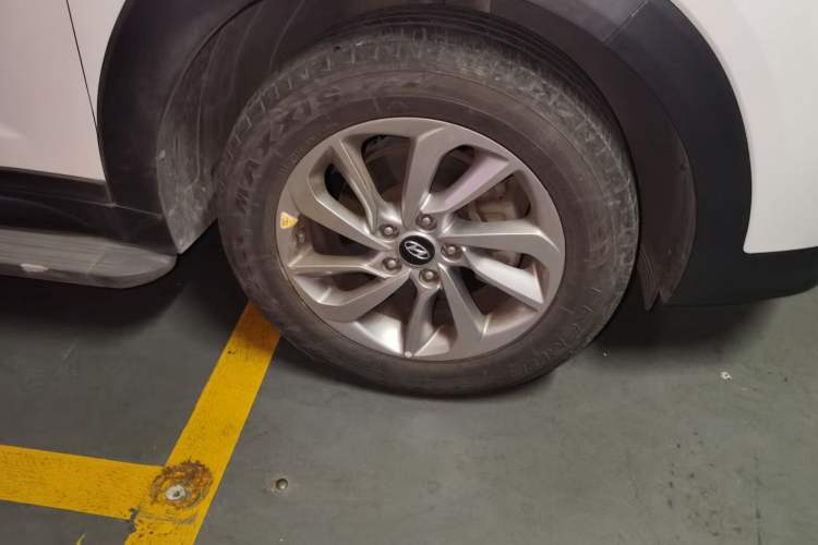 Used Hyundai Tucson 2018 1.6T Dual-Clutch Two-Wheel Drive 15th Anniversary Special Edition