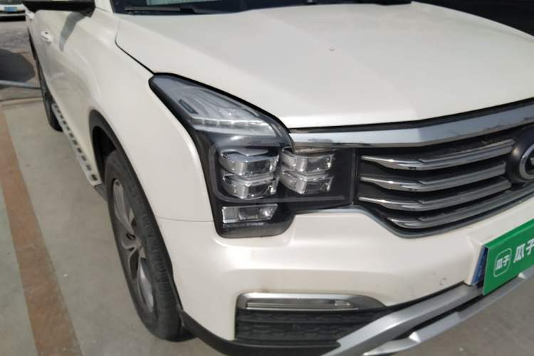 Used GAC Trumpchi GS8 2017 320T Two-Wheel Drive Luxury Smart Connectivity Version (7 Seats)