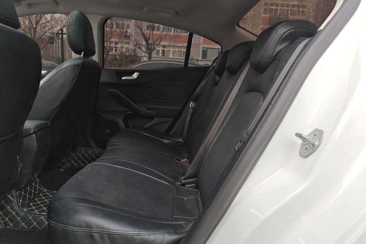 Used Ford Focus 2020 Sedan 1.5L Automatic Sharp Edition