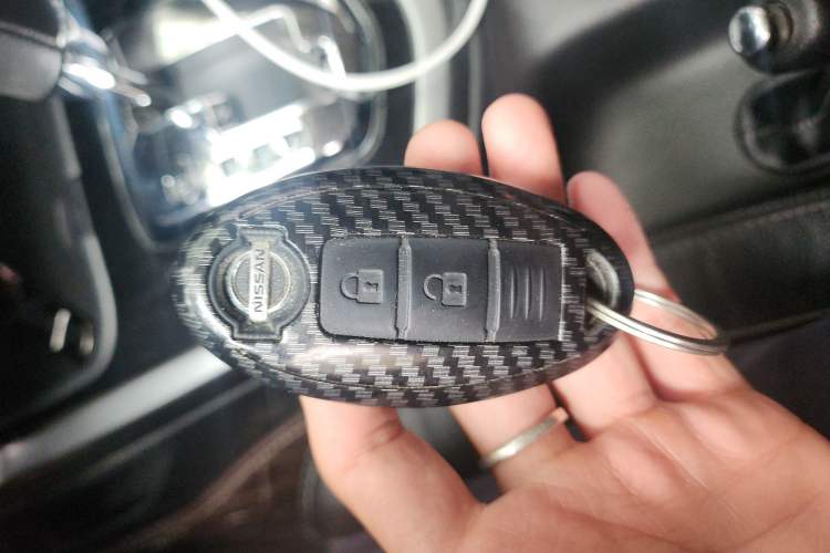 Used Nissan Terra 2018 2.5L Automatic 4x4 Luxury Edition
