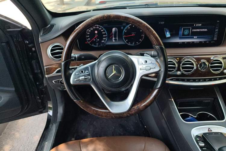 Used Mercedes-Benz S-Class 2019 S 350 L Luxury Model
