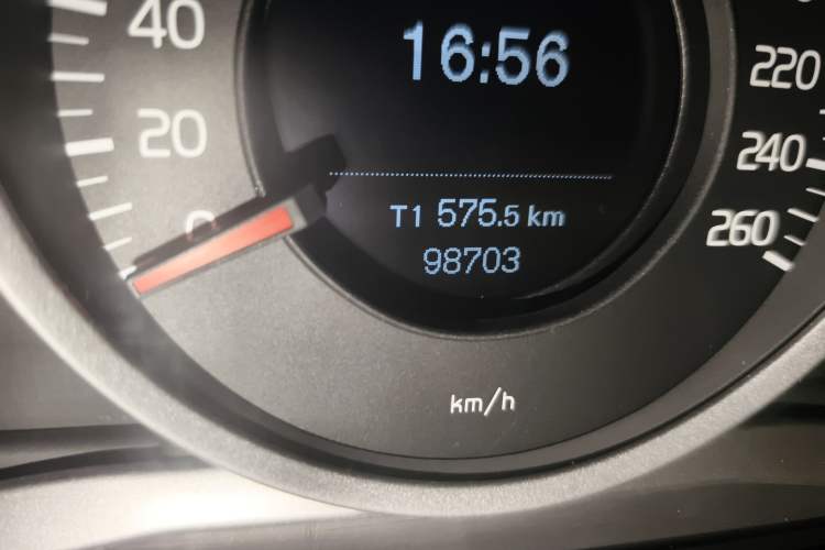 Used Volvo S80L 2014 2.0T T5 Intelligent Luxury Edition