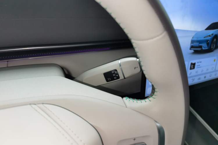 Used Deepal L07 2024 230Max Qiankun Intelligent Driving ADS SE Range-Extended Version
