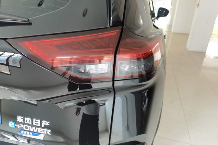 Used Nissan X-Trail 2023 e-POWER Ultra-Hybrid Dual-Motor All-Wheel-Drive Supreme Edition Right Rear Taillight