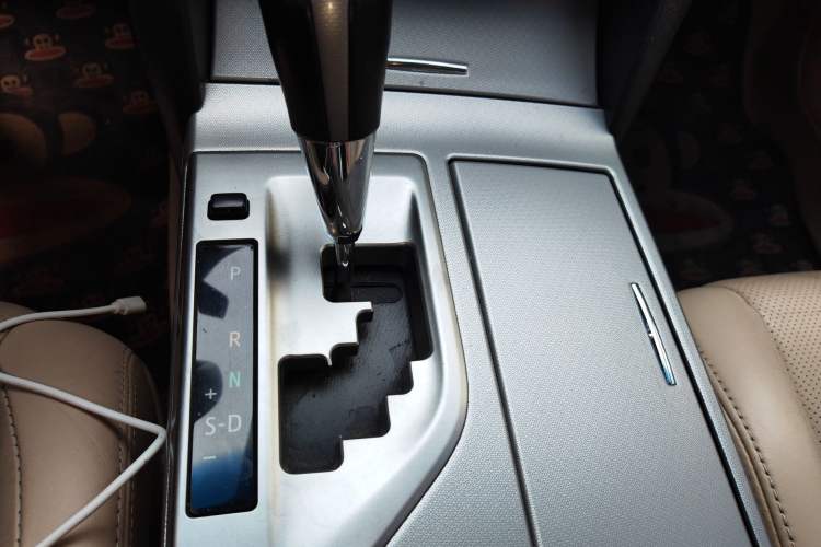 Used Toyota Camry 2012 Junrui 2.5S Activa Navigation Edition Gear Lever