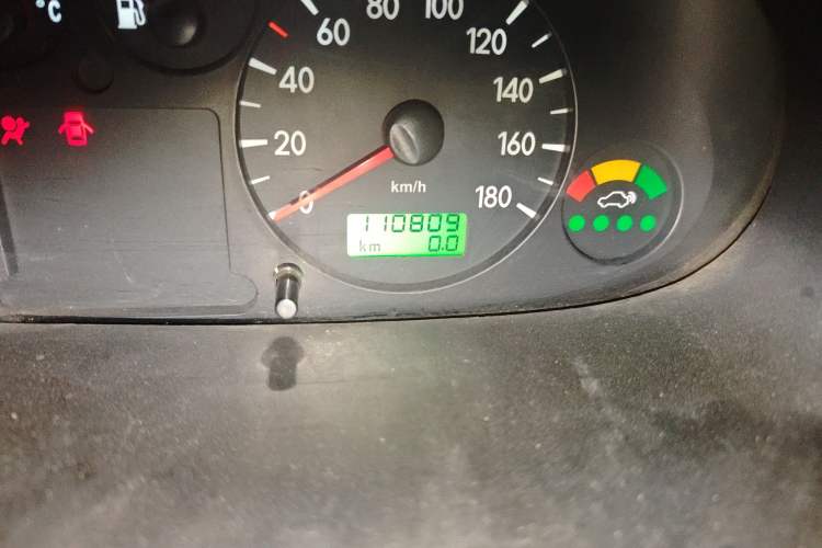 Used JAC Group Refine 2011 2.0L "Family Love" Gasoline Standard Edition HFC4GA3