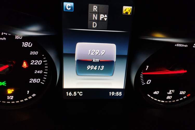 Used Mercedes-Benz GLC 2019 GLC 260 L 4MATIC Dynamic Model