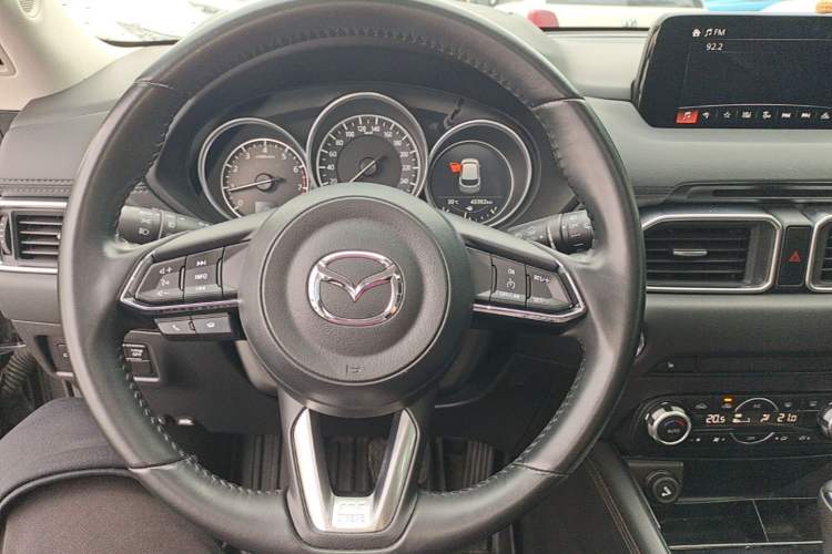 Used Mazda CX-5 2020 2.5L Automatic Two-Wheel Drive ZhiZun Version
