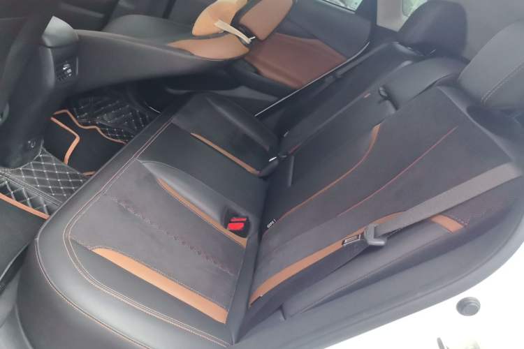 Used Buick Encore 2021 332T CVT Luxury Version
