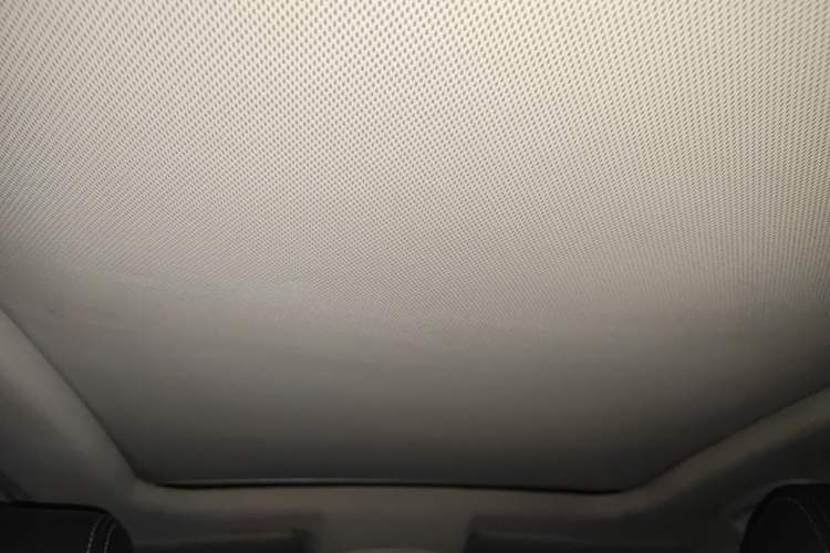 Used Zotye SR7 2016 1.5T CVT Cube Heart Edition China IV Standard
