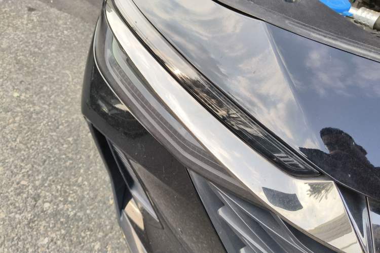 Used Chery Arrizo 8 2024 High-Performance Edition 2.0T DCT Powerfully Tuned Right Front Headlight