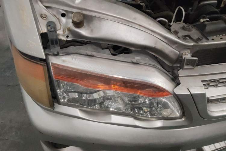 Used FORTHING Lingzhi 2012 Commercial Version 1.6L Special Offer Model