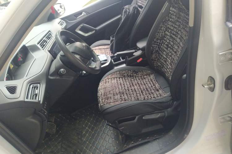 Used Peugeot 308 2018 1.6L Automatic Luxury Edition Left Front Seat