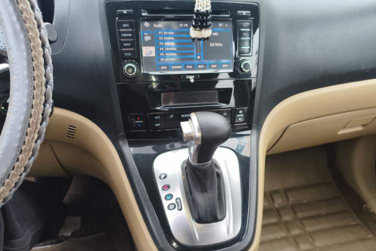 Used Haval H6 2012 2.4L Automatic Two-Wheel Drive Elite Version