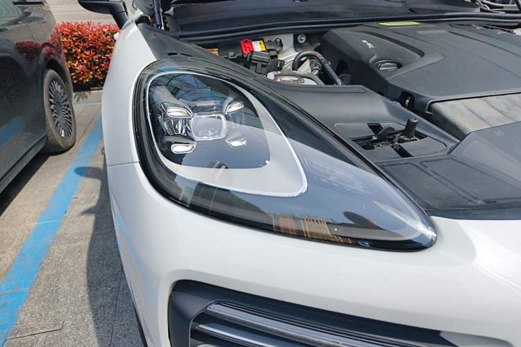Used Porsche Cayenne E-Hybrid 2021 Cayenne E-Hybrid 2.0T