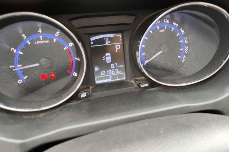 Used FORTHING SX6 2016 1.6L CVT Luxury Model
