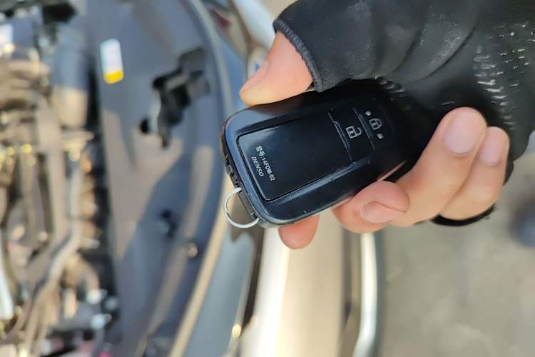 Used Toyota IZOA 2021 Dual-Motor 2.0L Yixiang Edition Vehicle Key