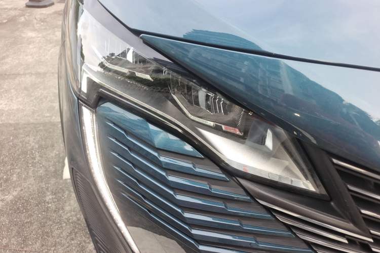 Used Peugeot 5008 2023 400THP Passionate Full-Seat Edition 7 Seats
