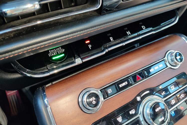 Used Lincoln Aviator 2021 3.0T V6 Four-Wheel Drive Luxury Edition
