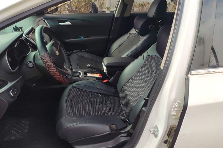 Used Chevrolet Cavalier 2019 320 Automatic Enjoyment with Sunroof