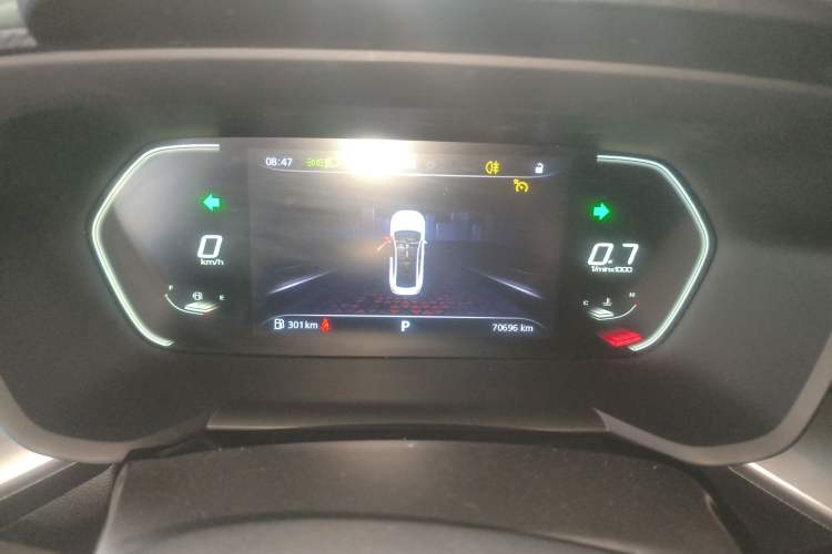 Used MG 5 2021 Revised 300TGI DCT Qingshè Luxurious Enjoyment Edition
