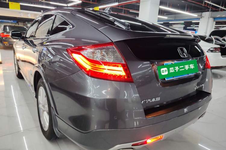 Used Honda Crosstour 2014 2.4L Luxury Edition