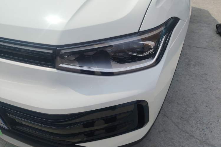 Used Volkswagen Tharu 2025 NewRui 300TSI Prestige Edition Left Front Headlight