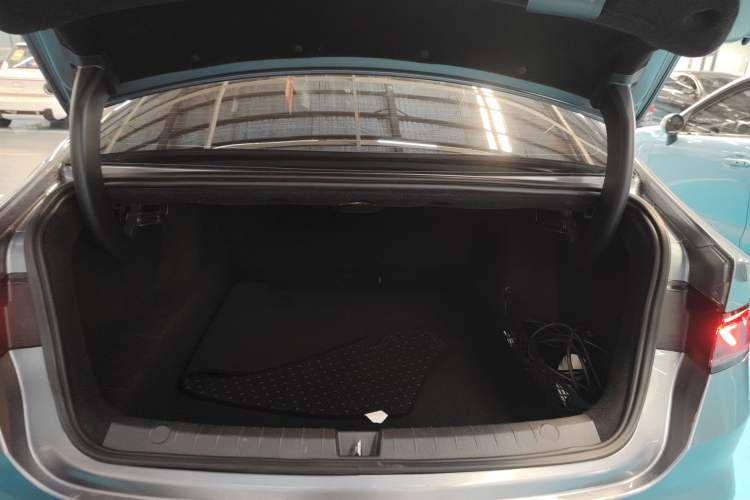 Used BYD Qin PLUS 2024 HONOR Edition DM-i 55KM Leading Model