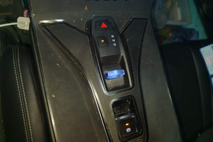 Used Dongfeng Aeolus Mage 2024 Honor Edition 1.5T Luxury Model
