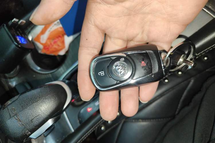 Used Buick Envision 2018 20T Two-Wheel-Drive Leading Model Vehicle Key