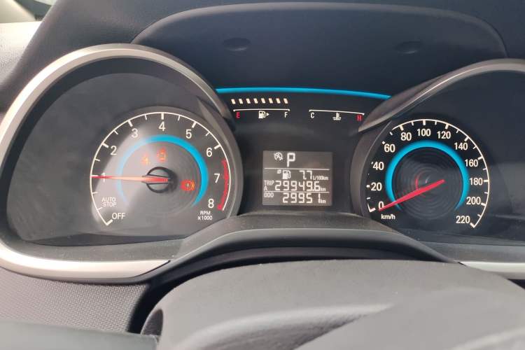 Used Chevrolet Cavalier 2018 320 Automatic Xinyue Edition Odometer Close Up