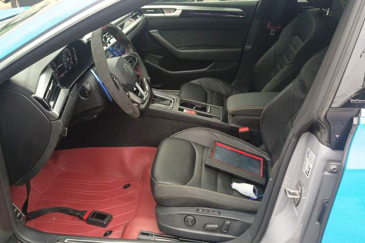 Used Volkswagen FAW-Volkswagen CC 2024 380TSI Striking Edition Left Front Seat