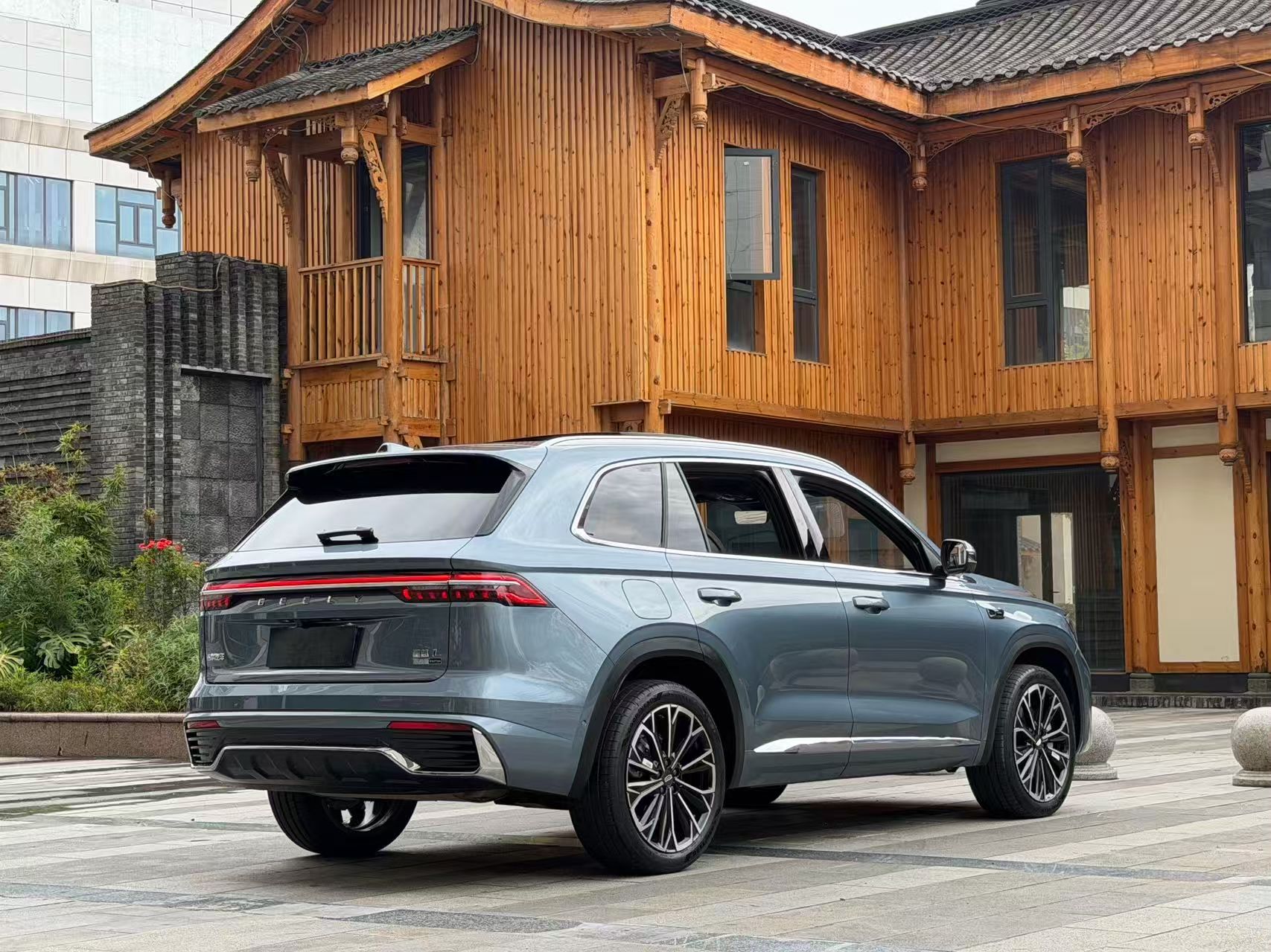 Geely Auto Monjaro L 2026 Model Oriental Yao 2.0TD Automatic Wangyue Edition — снимка 6
