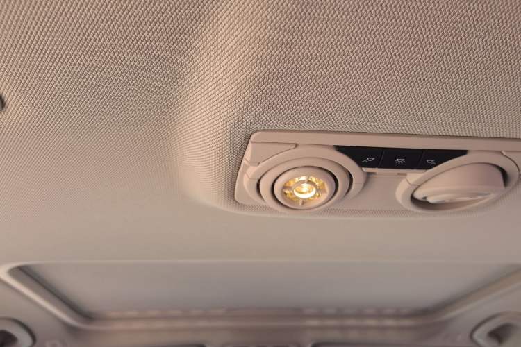 Used BMW 3 Series 2019 320Li Fashion Model
