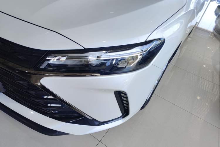 Used Chevrolet Monza 2024 1.5L Dual-Clutch Enjoyment Edition Left Front Headlight