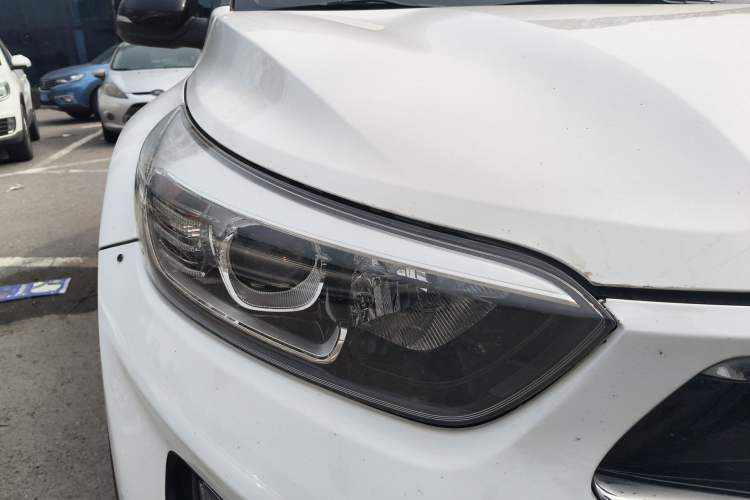 Used Kia kx1 Stonic 2021 1.4L CVT Fun & Sunroof Model
