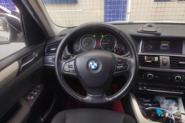 Used BMW X3 2016 sDrive20i
